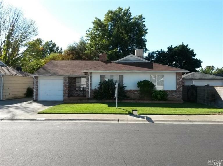 Property Photo:  227 Elm Street  CA 95688 