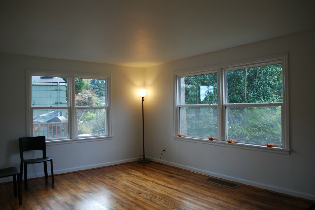 Property Photo: 12528 North Park Ave N WA 98133