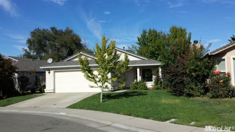 Property Photo:  245 Lion Heart Court  CA 95673 