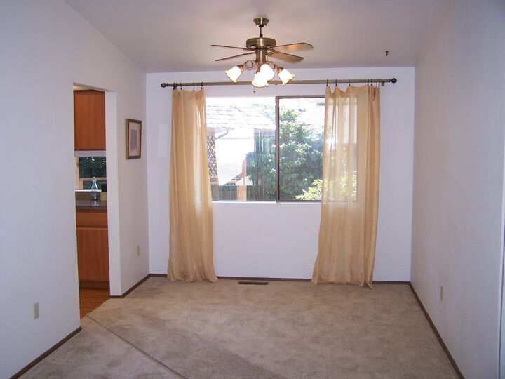 Property Photo:  304 91st Place SE  WA 98208 