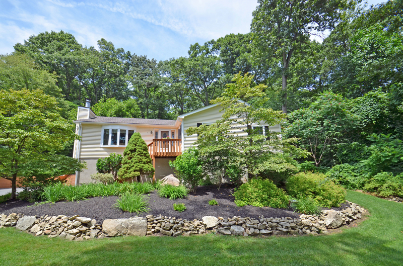 Property Photo: 428 Charlestown Rd NJ 08827