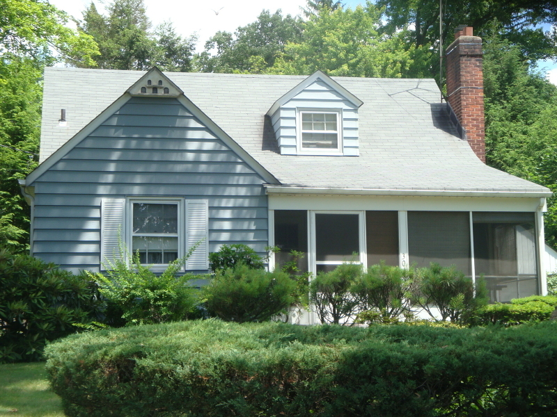 Property Photo: 304 Wiley Pl NJ 07481