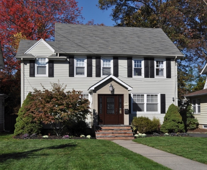 Property Photo: 751 Fairacres Ave NJ 07090