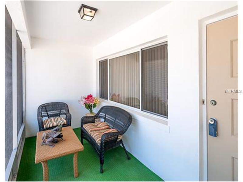 Property Photo: 519 59th Ave FL 33706