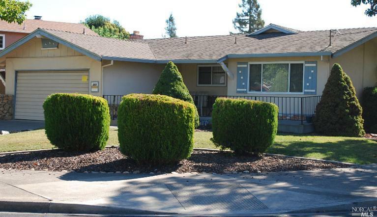 Property Photo: 3677 Seneca Way CA 94558