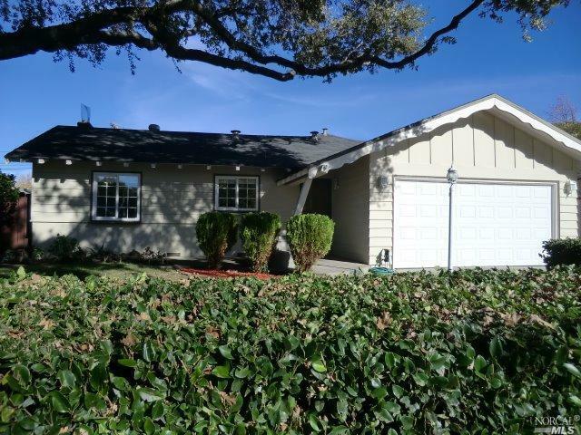 Property Photo: 433 S Orchard Avenue CA 95688