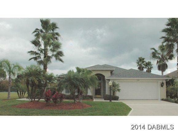 Property Photo:  2100 Springwater Lane  FL 32128 