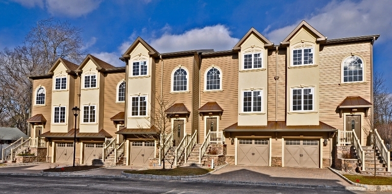 Property Photo:  471 Doremus Ave C1  NJ 07452 