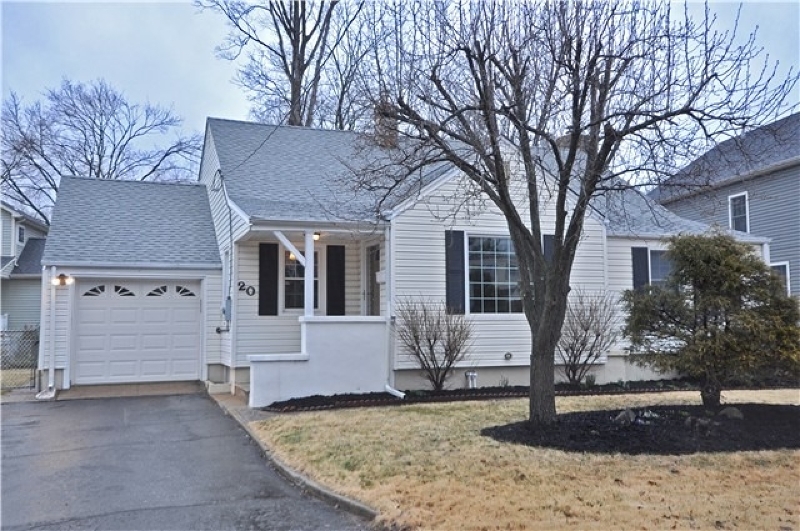 Property Photo:  20 Gardner Rd  NJ 07834 