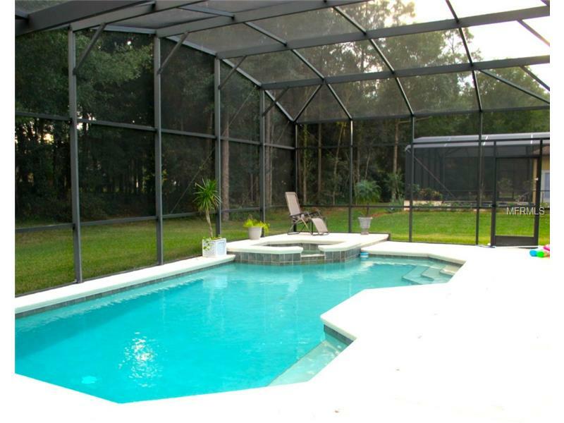 Property Photo:  511 Sand Wedge Loop  FL 32712 