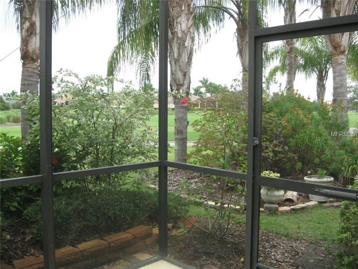 Property Photo:  7216 Presidio Glen  FL 34202 