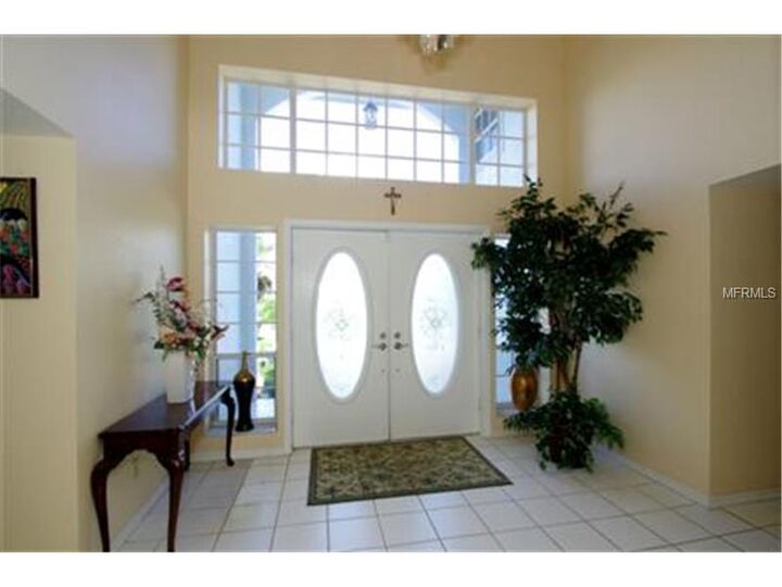 Property Photo: 639 Ponce De Leon Drive FL 33715