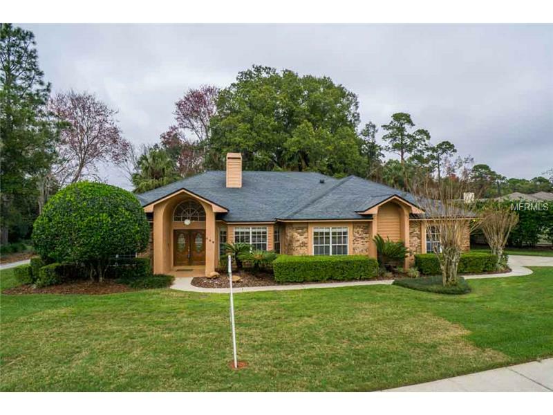 Property Photo: 608 Longmeadow Circle FL 32779