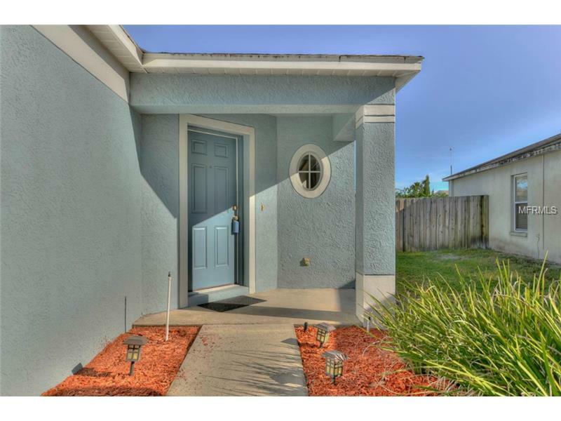 Property Photo: 10475 Blackmore Drive FL 33647
