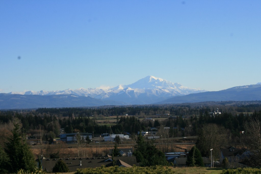 Property Photo: 6033 Ebir Lane WA 98248