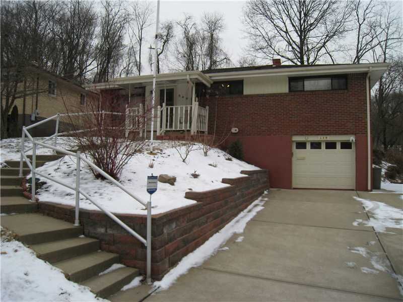 Property Photo:  540 Glen Shannon Dr  PA 15234 