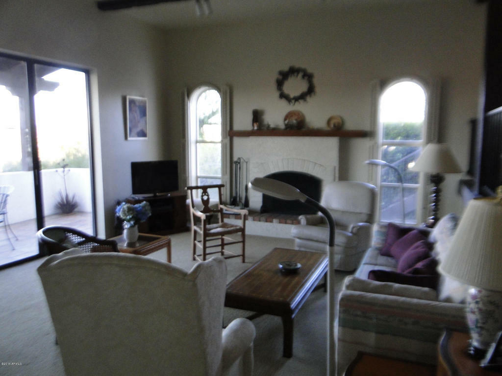 Property Photo:  100 N Lazy Fox Drive 8  AZ 85390 