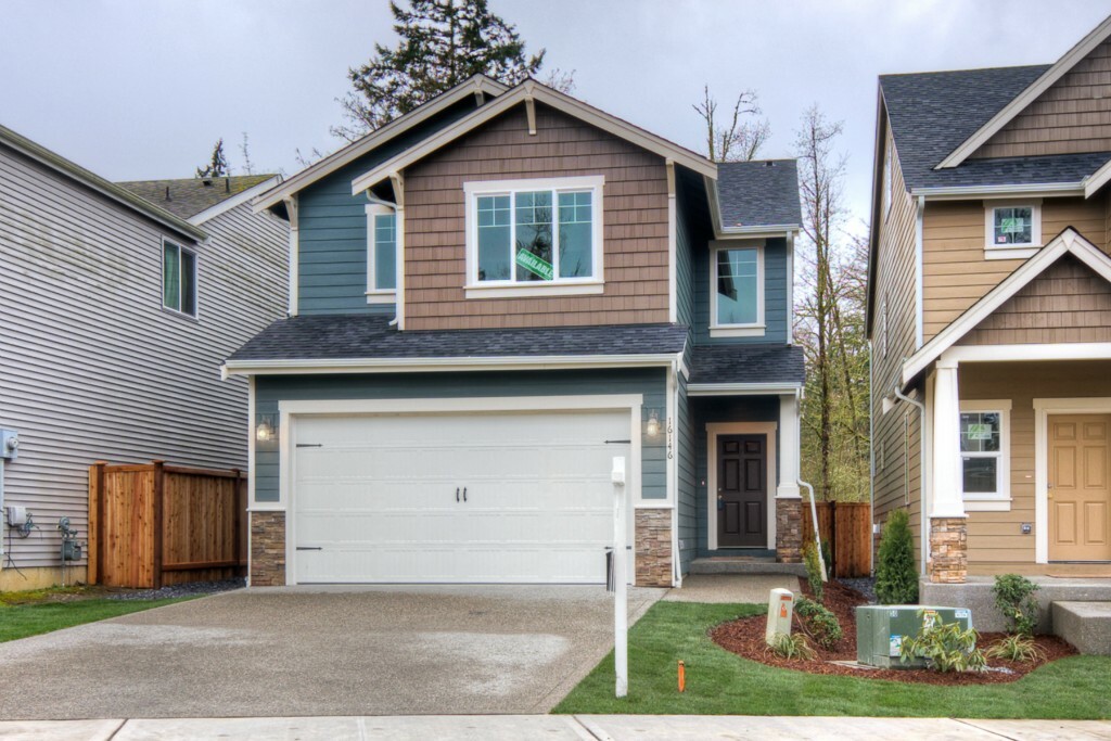 Property Photo: 16146 77th Ave E WA 98373