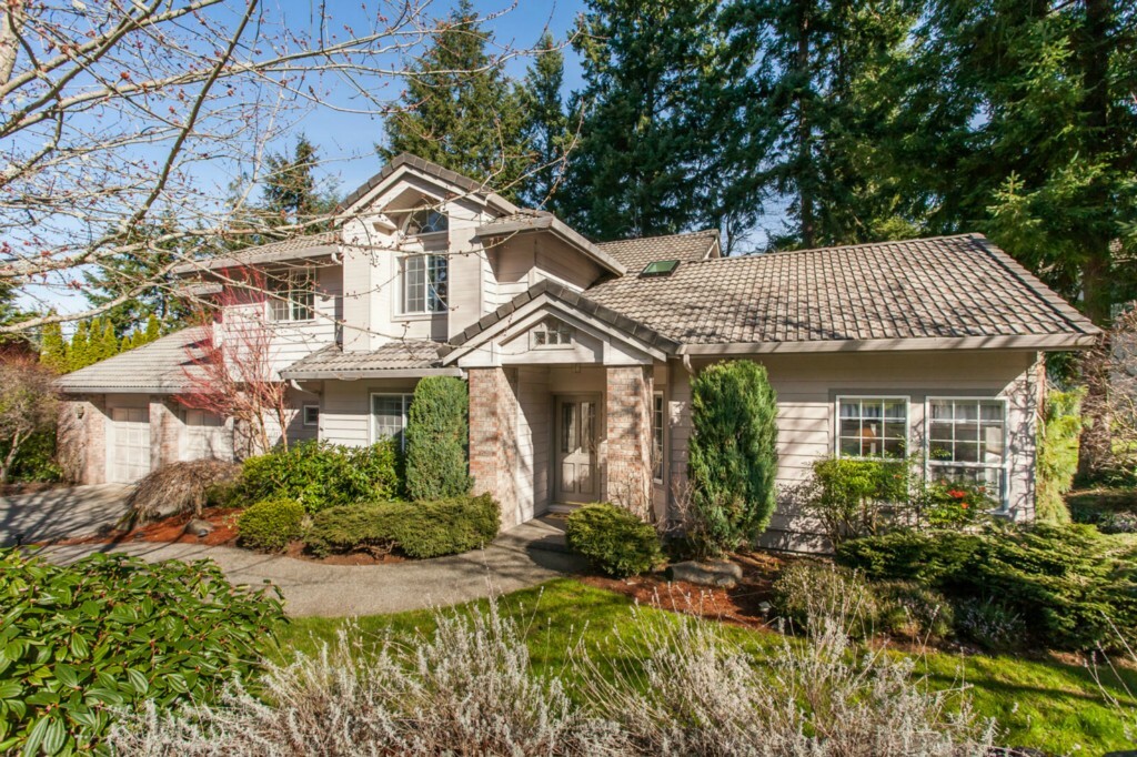 315 Keach Lp  Steilacoom WA 98388 photo