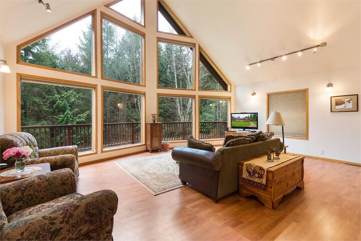 Property Photo:  3637 SE Engledow Lane  WA 98367 