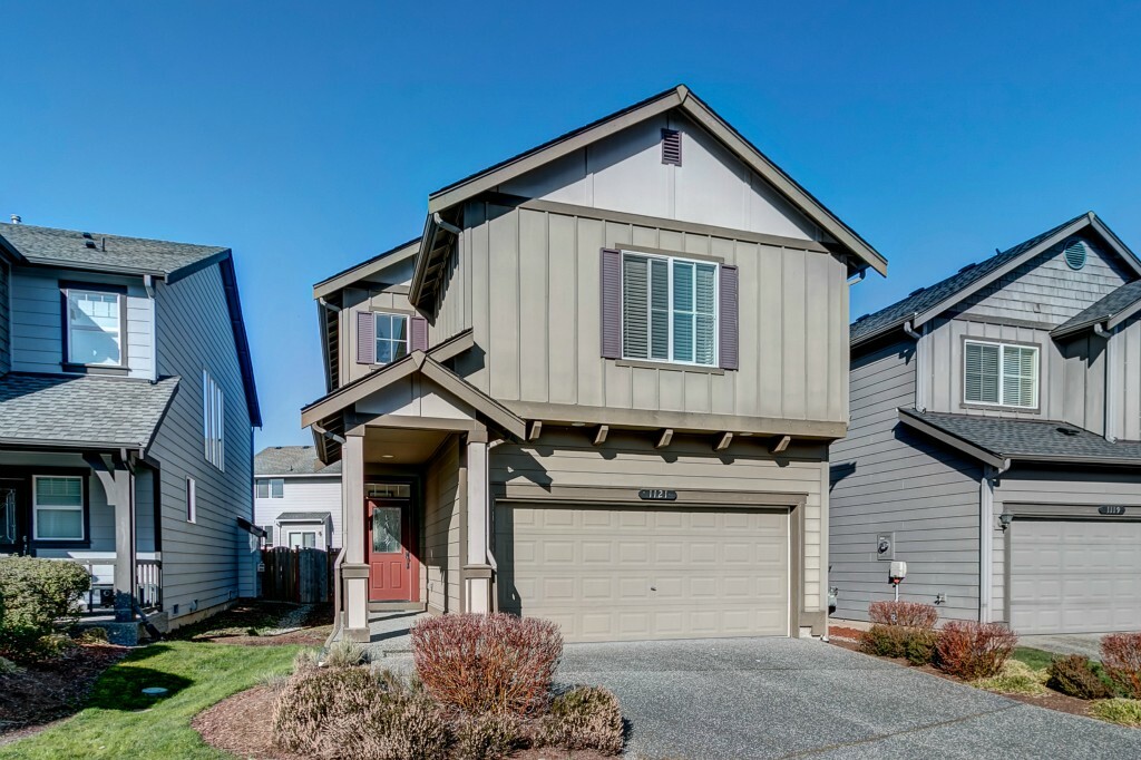 Property Photo:  1121 167th Place SW  WA 98037 