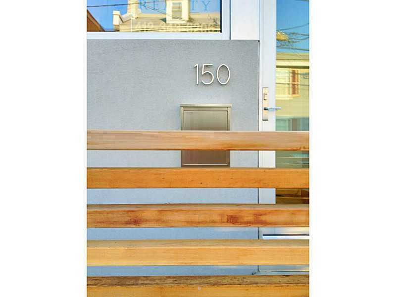 Property Photo: 150 S 16th Street PA 15203