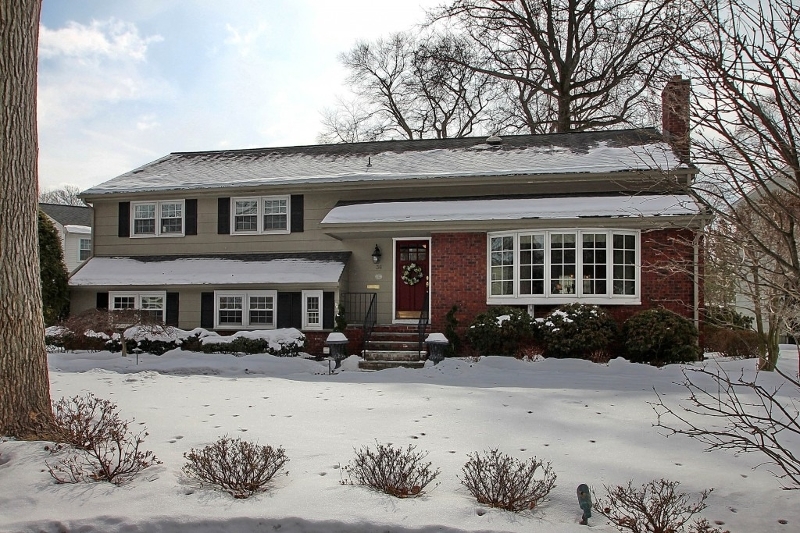 Property Photo:  36 Brookdale Rd  NJ 07016 