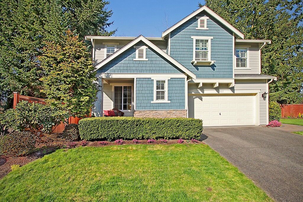 Property Photo:  427 191 St SW  WA 98036 