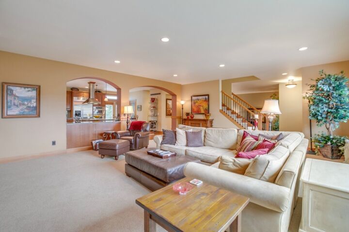 Property Photo:  5301 NE 17th Place  WA 98059 