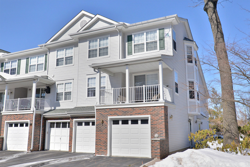 Property Photo: 314 Dalton Ct NJ 07834
