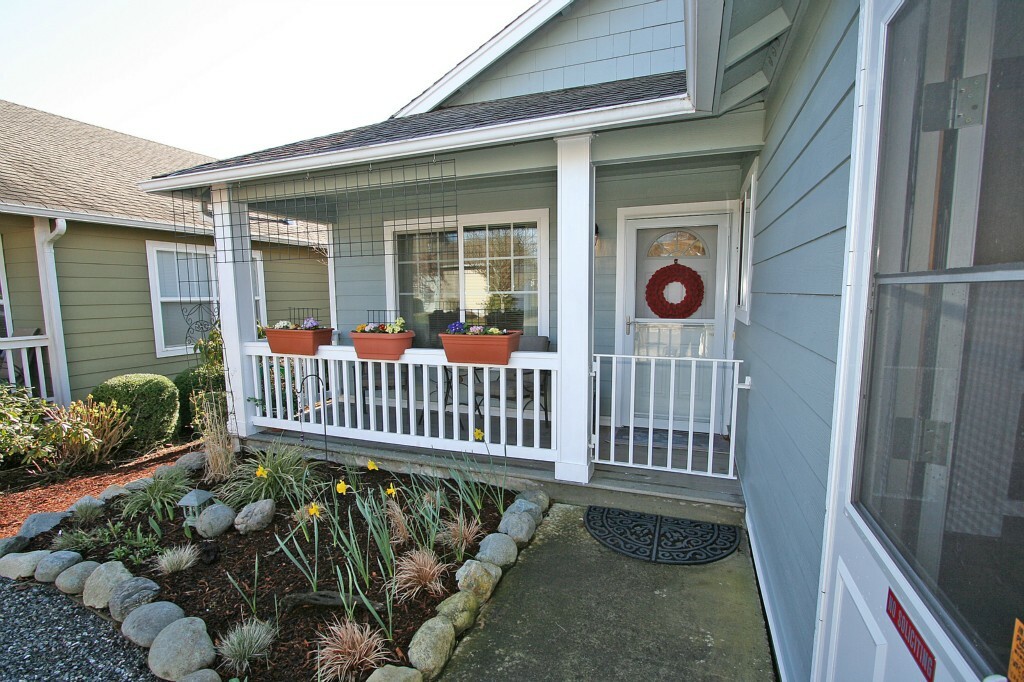Property Photo: 5630 Correll Dr WA 98248