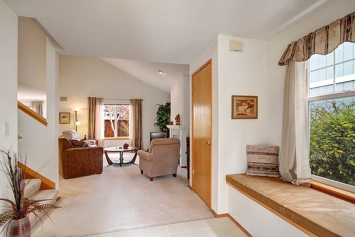 Property Photo:  215 86th Ave SE  WA 98258 