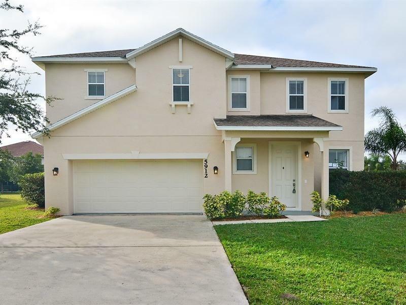 Property Photo:  5912 NW Brianna Court  FL 34986 