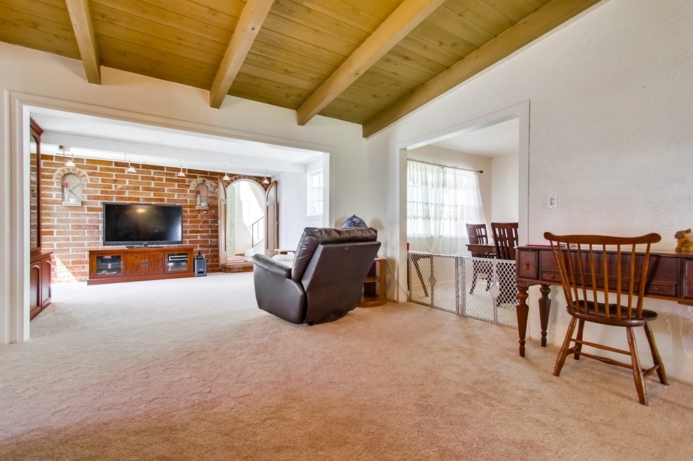 Property Photo:  2056 Linda Lane  CA 92008 