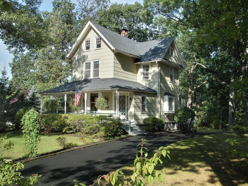 Property Photo:  95 North Ave  NJ 07023 