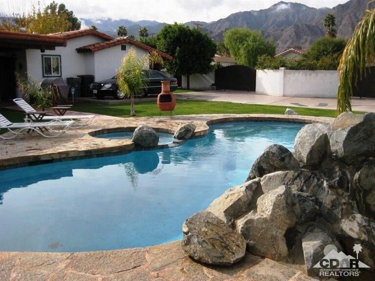 Property Photo:  52426 Avenida Mendoza  CA 92253 