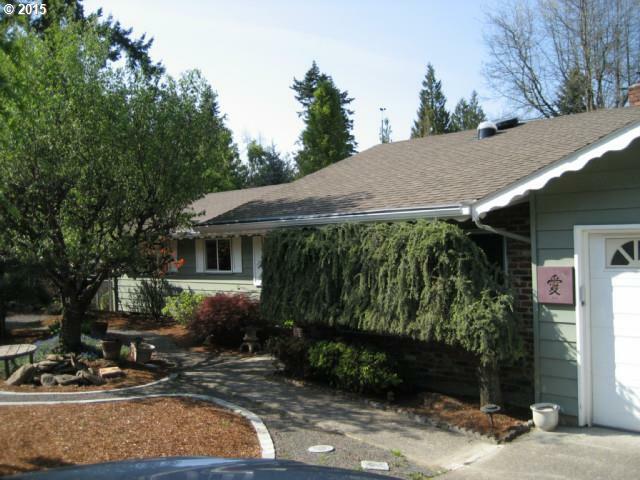 Property Photo:  2008 NW Coach House Ct  WA 98685 