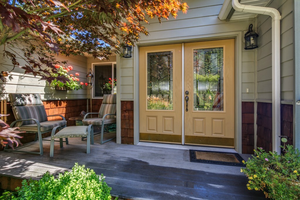 Property Photo: 1506 Glen Cove Lane WA 98229