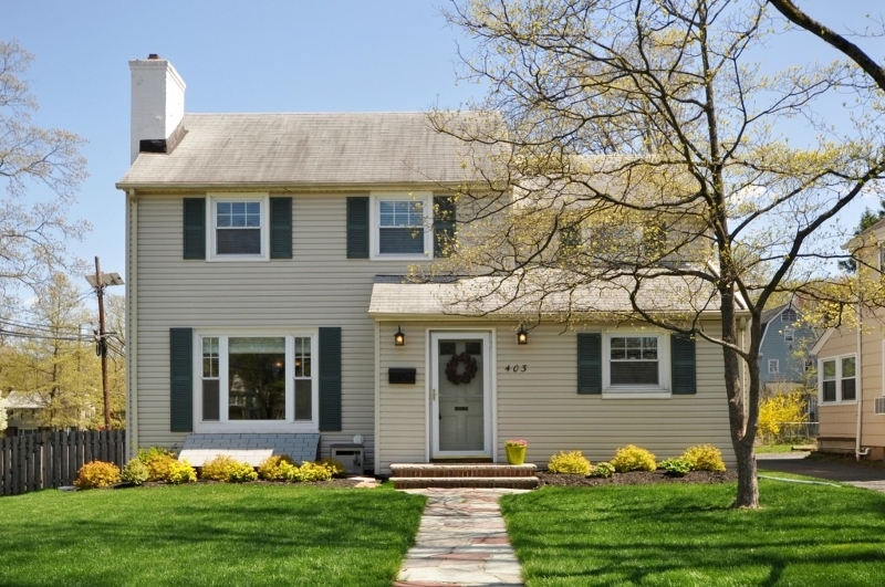 Property Photo:  403 Beechwood Place  NJ 07090 