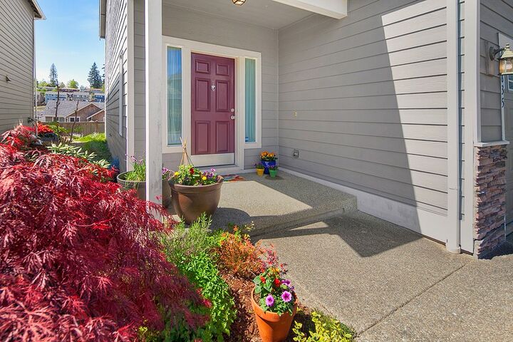 Property Photo: 26835 225th Place SE WA 98038