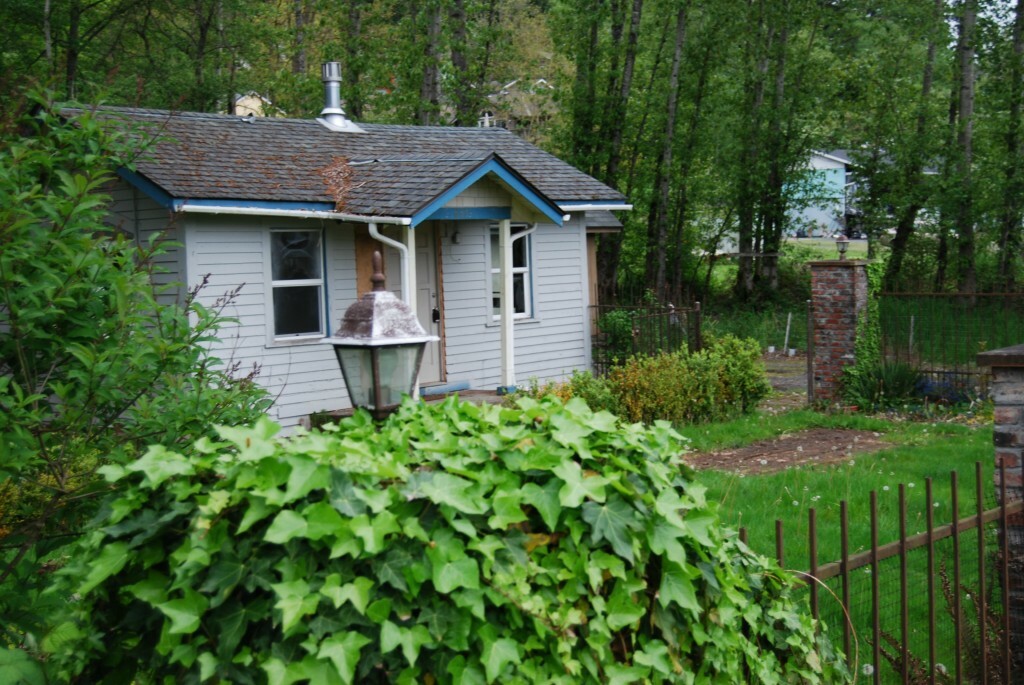 Property Photo: 835 Northshore Dr WA 98226