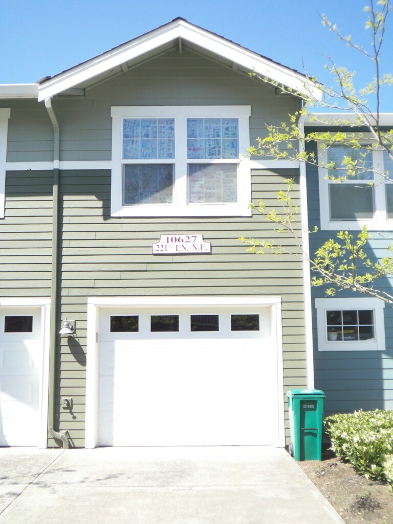 Property Photo: 10627 221st Lane NE 203 WA 98053