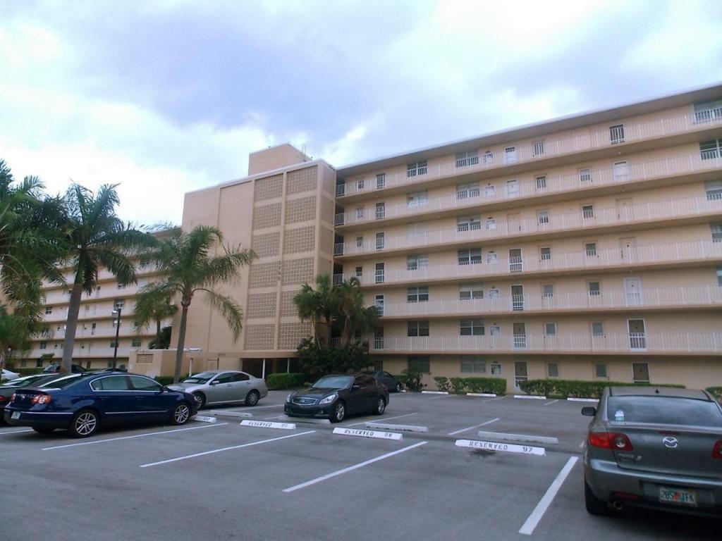 Property Photo:  5700 NW 2nd Avenue 305  FL 33487 