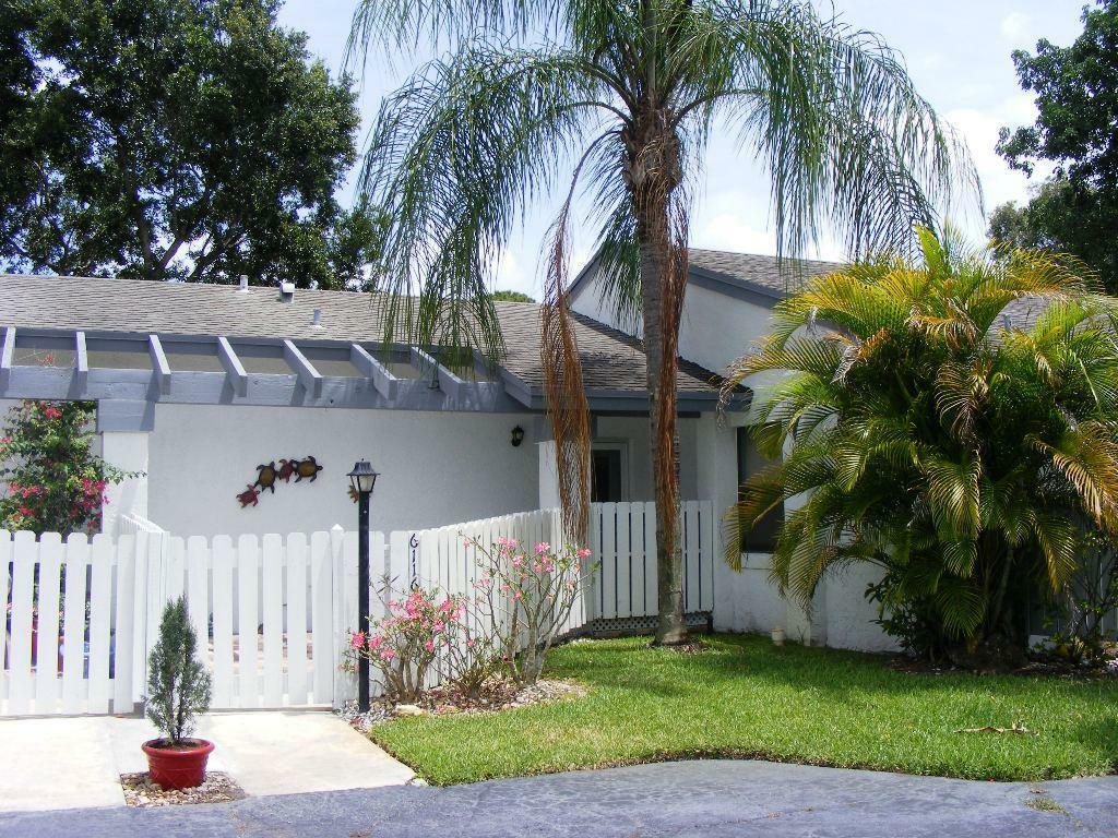 Property Photo:  6116 Newstead Court  FL 33463 