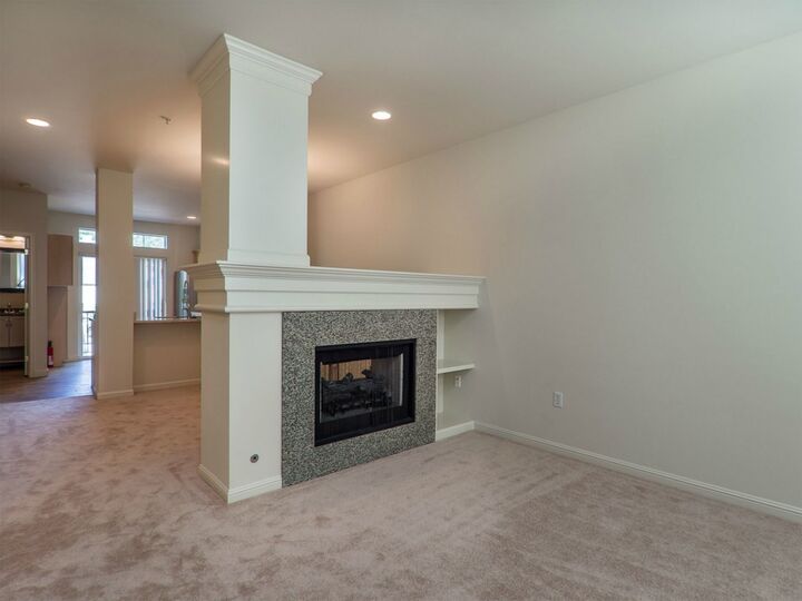 Property Photo:  9221 124th Ave NE K505  WA 98033 