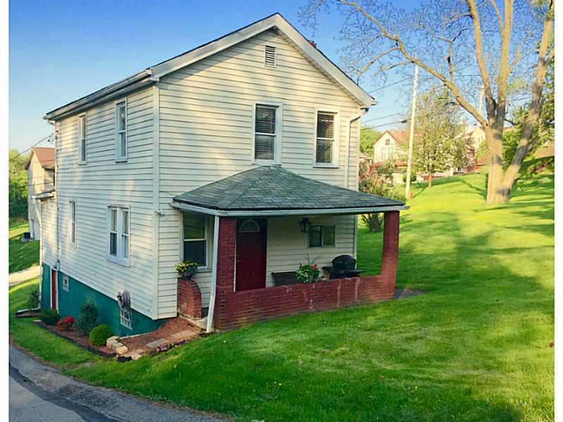 Property Photo: 1005 Pennsylvania Avenue PA 15045