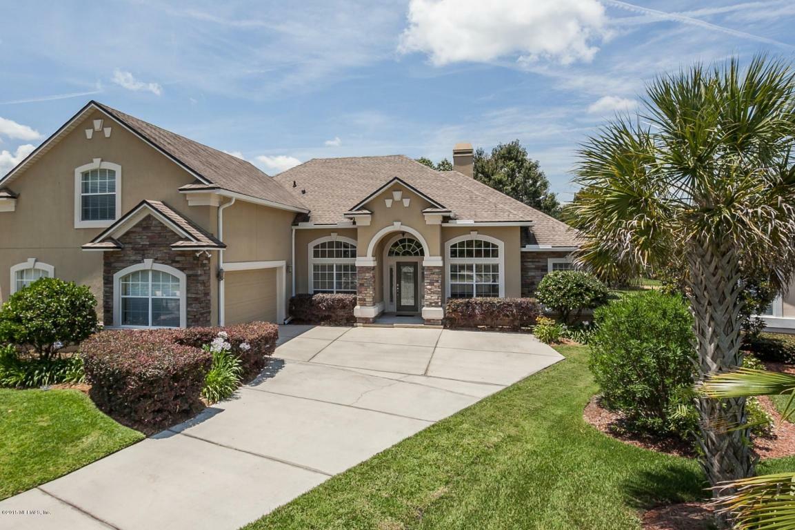 Property Photo: 3374 Hawktree Court FL 32043