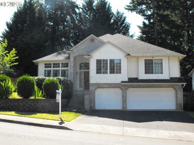 Property Photo:  10710 NE 33rd Ave  WA 98686 