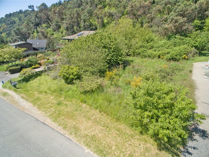 25 75th Ave SW  Vashon WA 98070 photo