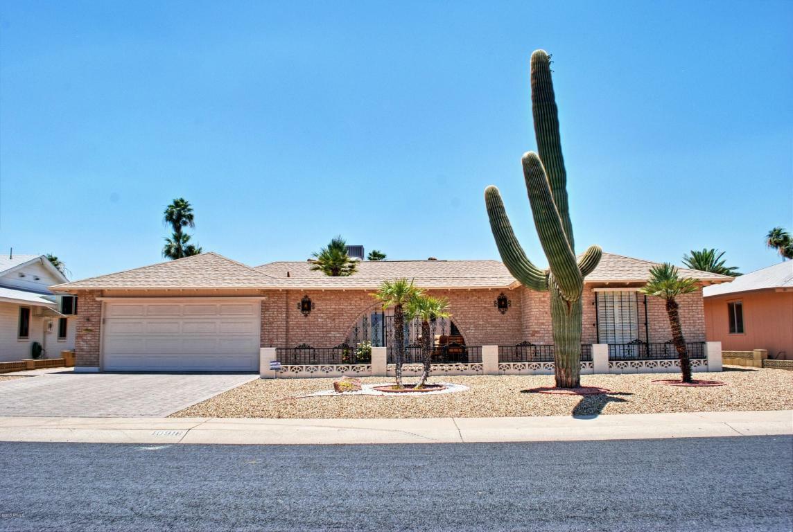 Property Photo:  10916 W Roundelay Circle  AZ 85351 